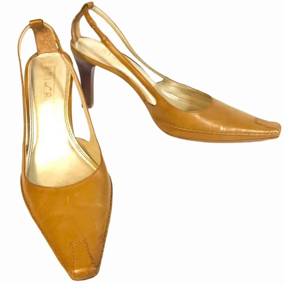 Unisa Ammie II Slingback Heels 7.5 B Tan